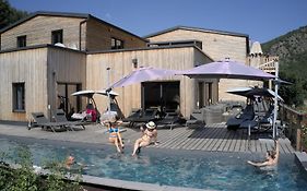 Le Volcan des Sens, chambres d'hotes de luxe et SPA